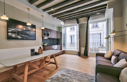 Strasbourg -Saint-Denis Apartment | Urban Flat 70 B - Authentic Parisian Flat