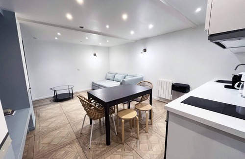 Bonne-Nouvelle Apartment | Urban Flat 86 - Lovely 2 BDR Flat in Paris