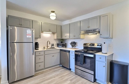 Forest Park Apartment | Urban Hideaway Near Downtown Hotspots