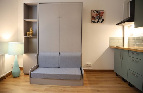 Kentish Town Apartment | Urban Hideaway Studio