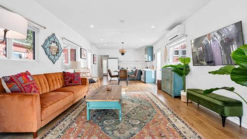 Hollywood Hotel | Urban Jungle by AvantStay A Location Steps to Hollywood Must-Sees