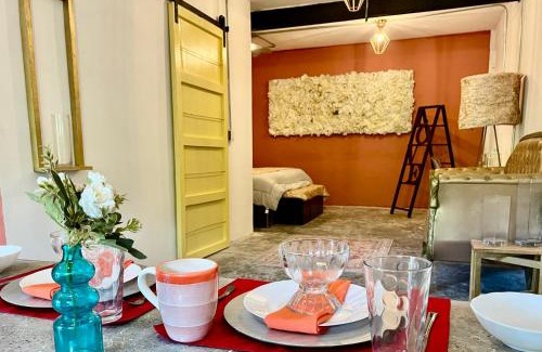 Cancun Apartment | Urban Jungle Collection
