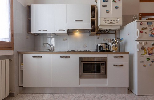 Bolognina Apartment | Urban Living Nest: Prime Location