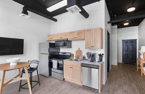 Downtown Spokane Apartment | Urban Modern Living Downtown w/Free Coffee & WiFi