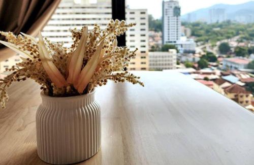 George Town Apartment | Urban Muji Retreat Suites #3BR #2carparks