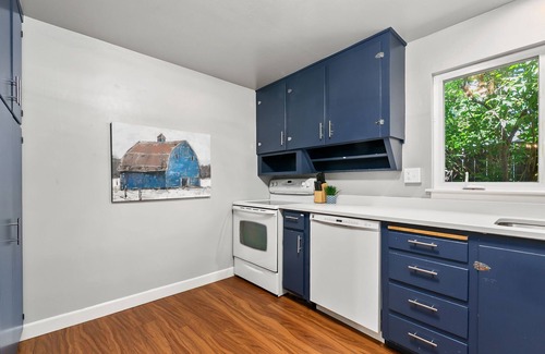 Fort Collins House | Urban Nest | Garage, Sunroom & Fenced Yard