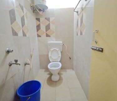 Thoraipakkam Hotel | Urban Nest Roomz - Thoraipakkam OMR