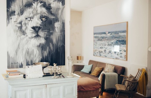 Rio Velez House | Urban oasis - grand and cosy