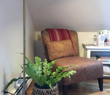 Blackstone Apartment | Urban Oasis in Hope Village