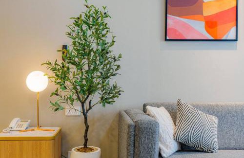District 1 Apartment | Urban Oasis in the middle of District 1
