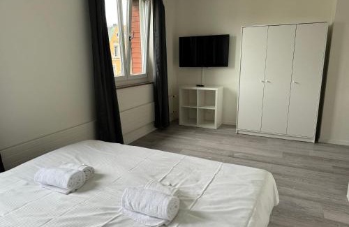 Sihlfeld Apartment | Urban Oasis with Queen Bed and View BE-54