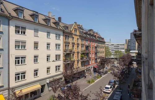 Sihlfeld Apartment | Urban Oasis with Queen Bed and City View (BE-42)