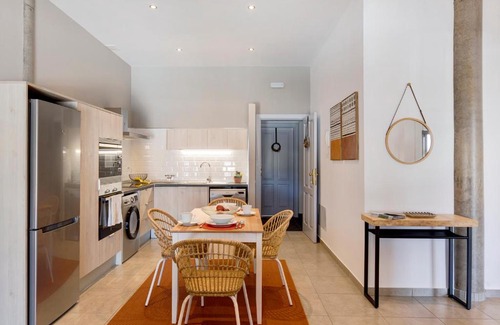 Los Llanos Apartment | Urban Park Girasol