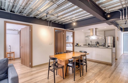 Colonia Cuauhtemoc Apartment | Urban Reforma Mexico City by Lumina