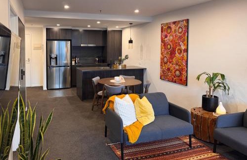 Phillip Apartment | Urban Retreat - 2 BDR 2 BTH Apartment
