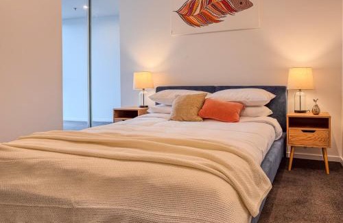 Phillip Apartment | Urban Retreat - 2 BDR 2 BTH Apartment