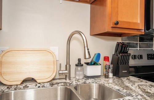 Walnut Hills Apartment | Urban Retreat – Charming Apartment in Desirable Walnut Hills Neighborhood