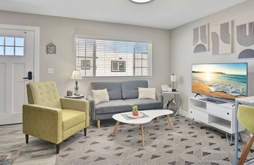 Aztec Apartment | Urban Retreat