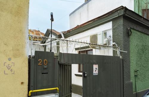 Bucharest Villa | Urban Stillness - 3BD Hideaway