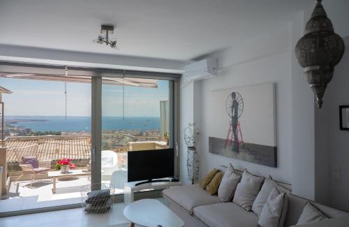 Ano Poli Apartment | URBAN VIEW
