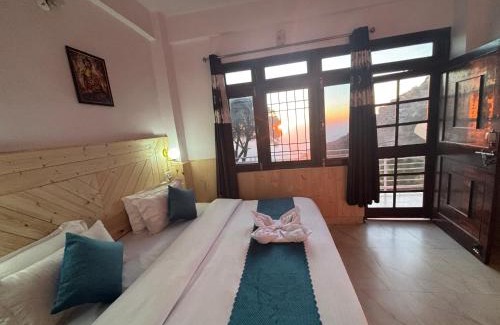 Kasauli House | Urban wave 2Bed rooms by Vanasthali
