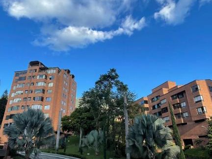 El Poblado Apartment | Urbanización Interlomas