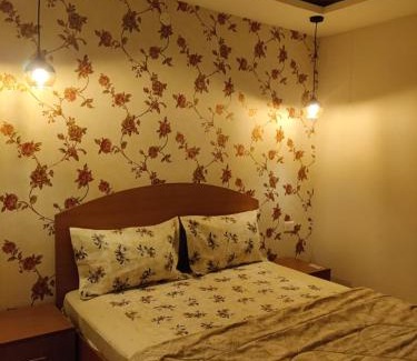 Zirakpur Apartment | UrbanStay by Hey Studio's