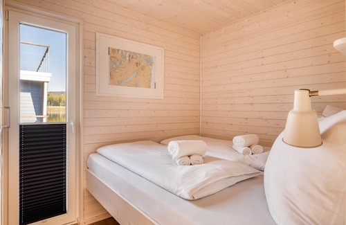Fehmarnsund House | Urlaub auf dem Hausboot Erholung pur für Wasser- und Auch Viele Landratten!