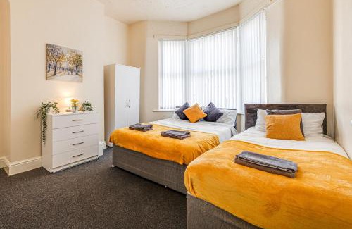 Bootle House | Ursula Sparkle Stays