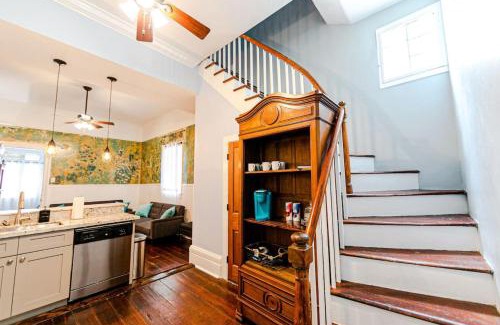 Treme Apartment | Ursulines Historic Creole Cottage- Steps to Qtr -E