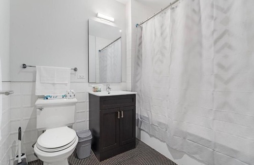 Queens Apartment | Queens Studio Jewel Luxury and Comfort Combined