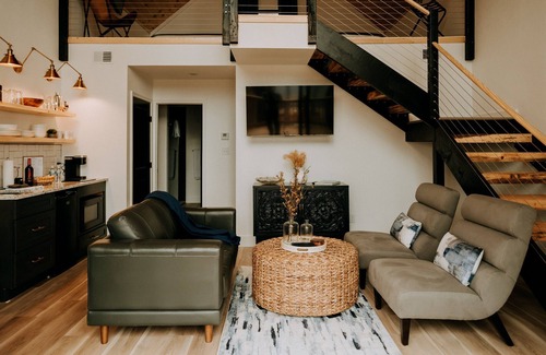 Gatlinburg - Pigeon Forge Cottage | UT Football + Night Views of Pigeon Forge! - 5