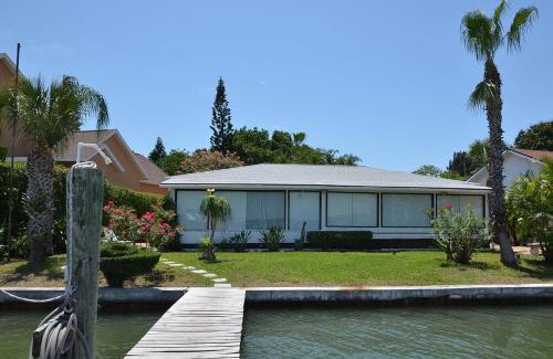 Indian Rocks Beach House | Ute's Villa