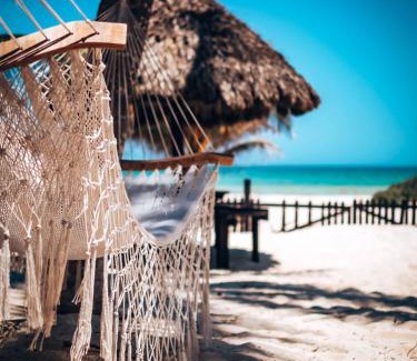 El Cuyo Villa | Utopia Guesthouse & Yoga Studio beachfront home