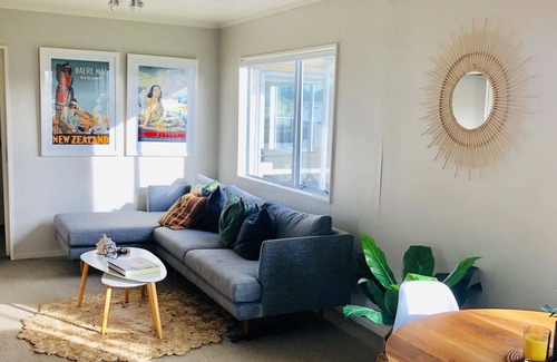 Foxton Beach House | Uwind, relax and enjoy the wonders of FOXYTOWN