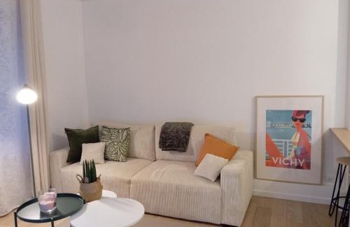 Republique Apartment | Véronique et David