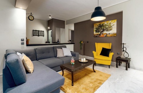 Trikala Apartment | V2 Guesthouse Trikala