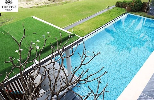 Ngu Hanh Son Villa | V8-THE MOST LUXURY-BEACHFRONT VILLA