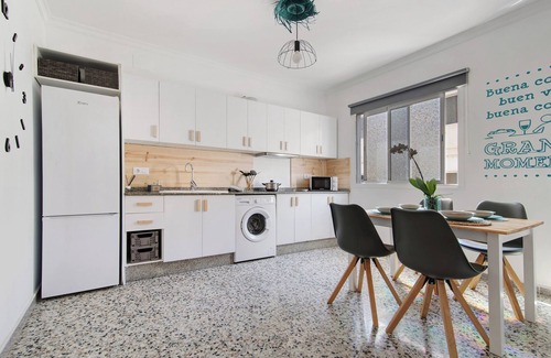 Las Palmas de Gran Canaria House | Vacation Home "Casa Turquesa" with Wi-Fi