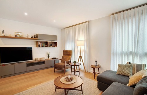 Las Palmas de Gran Canaria Apartment | Vacation Apartment 'La Fontanilla' with Wi-Fi and Air Conditioning