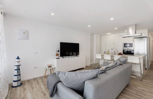 Bajamar Apartment | Vacation Apartment 'Salitre' with Wi-Fi and Air Conditioning