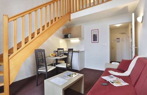 Epernay Hotel | Vacancéole - Les Demeures Champenoises Confort
