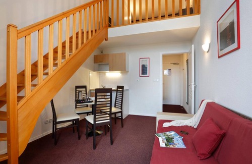 Epernay Hotel | Vacancéole - Les Demeures Champenoises Confort