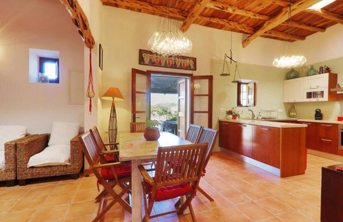 Sant Agusti des Vedra House | Vacation Home "Casa Ibicenca Can Chinchó" with Mountain View, Private Pool & Wi-Fi