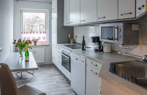 Langen b. Bremerhaven Apartment | Vacation apartment "Lilie" in Geestland OT Langen on the outskirts of Bremerhaven