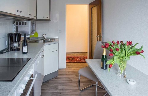 Langen b. Bremerhaven Apartment | Vacation apartment "Lilie" in Geestland OT Langen on the outskirts of Bremerhaven