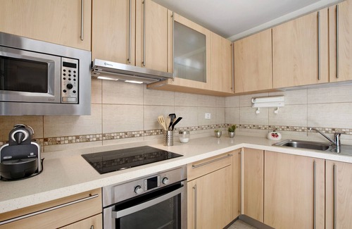 El Medano Apartment | Vacation Apartment 'Los Patios' with Sea View and Private Terrace