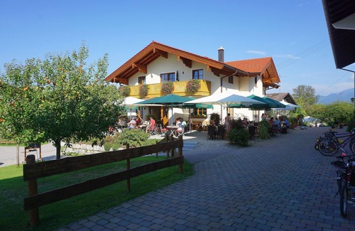 Bernau am Chiemsee Apartment | Vacation apartment Seerose for 1-5 persons (75 sqm, upper floor)