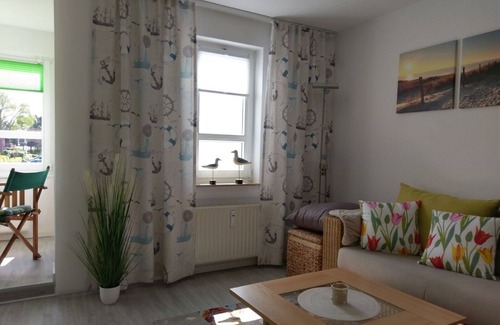Schonberger Strand Apartment | Vacation apartment WindSpiel on Schönberg beach