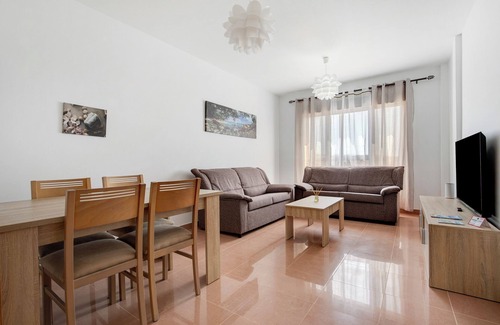 Puerto del Rosario Apartment | Vacation Apartment 'Casa Rosi 1' with Sea View and Wi-Fi